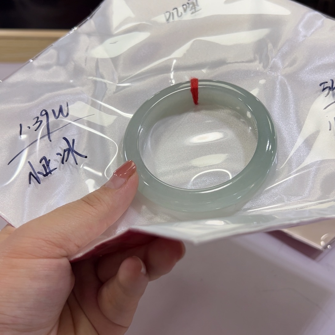 叽***、翡翠未镶嵌手镯分单付款