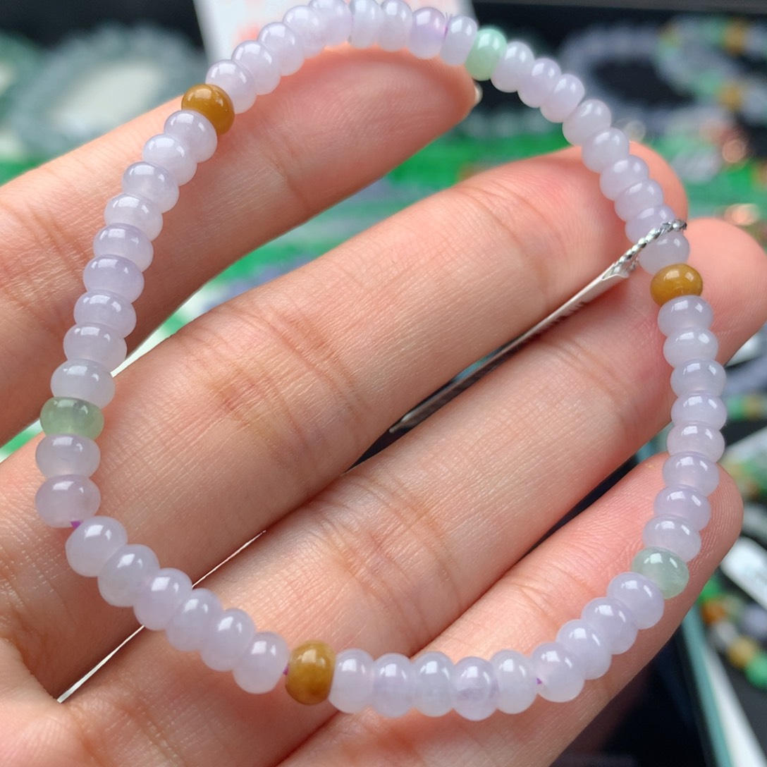 翡翠手链未镶嵌卡