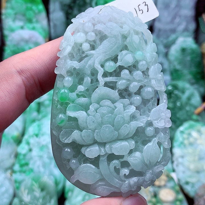 翡翠吊坠(不含链)未镶嵌