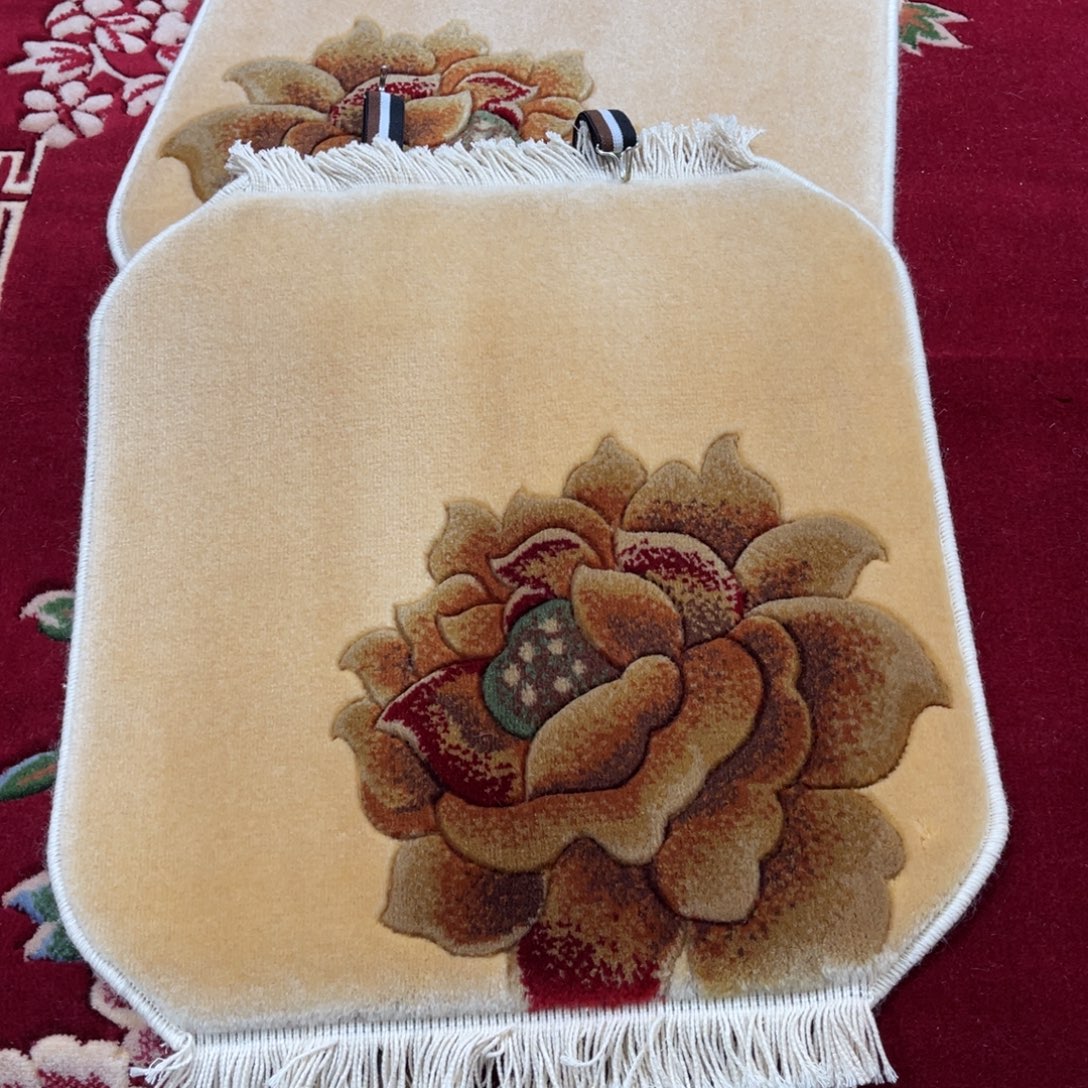 羊毛47×47纯羊毛特价坐垫