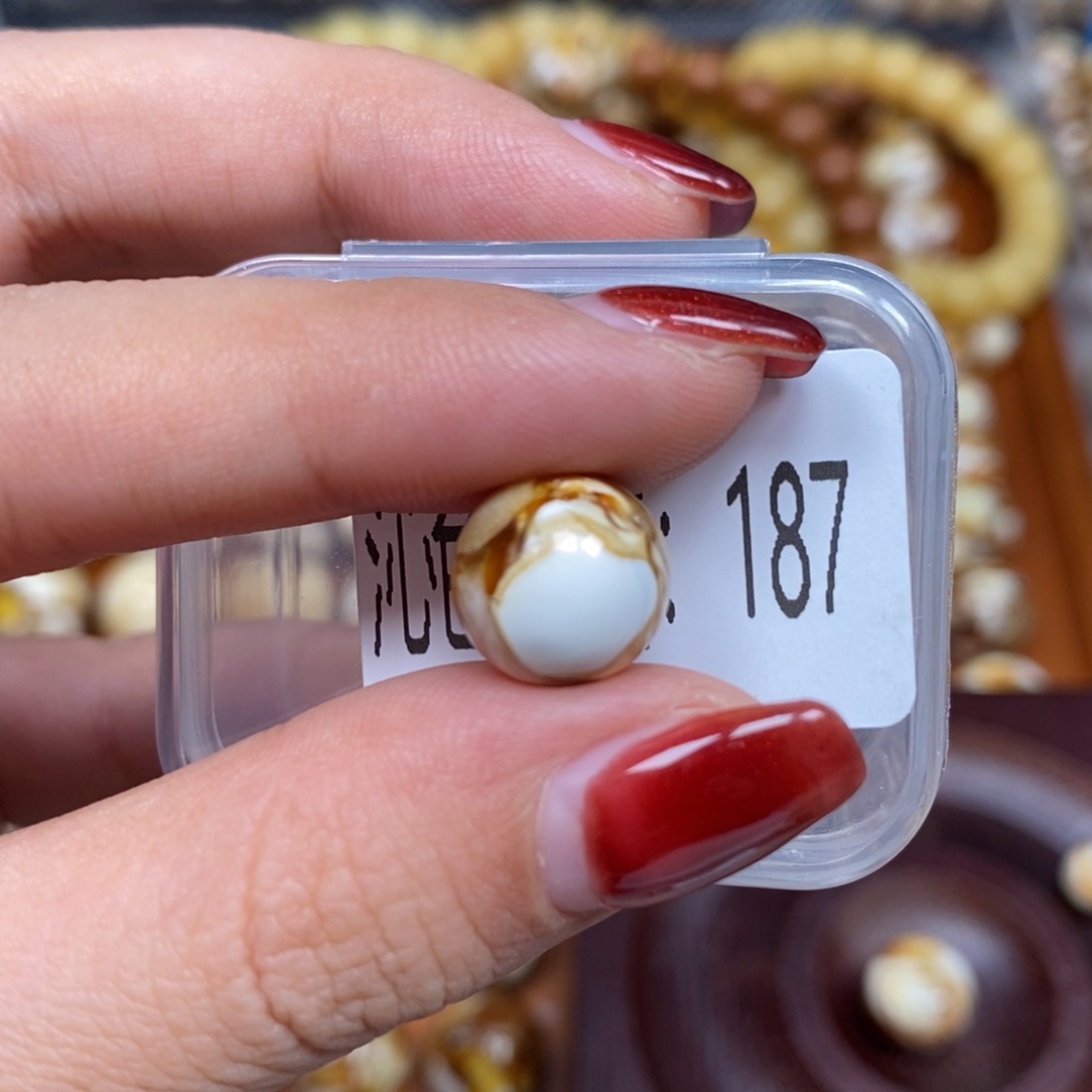 把件猴头核桃沁色圆珠老型187