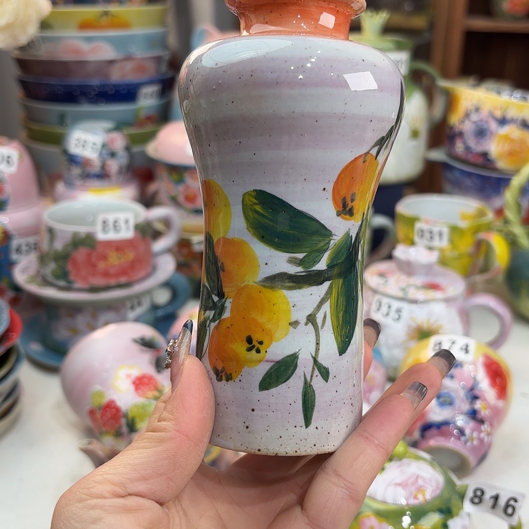 瓷片在这里我们就像我想去一家