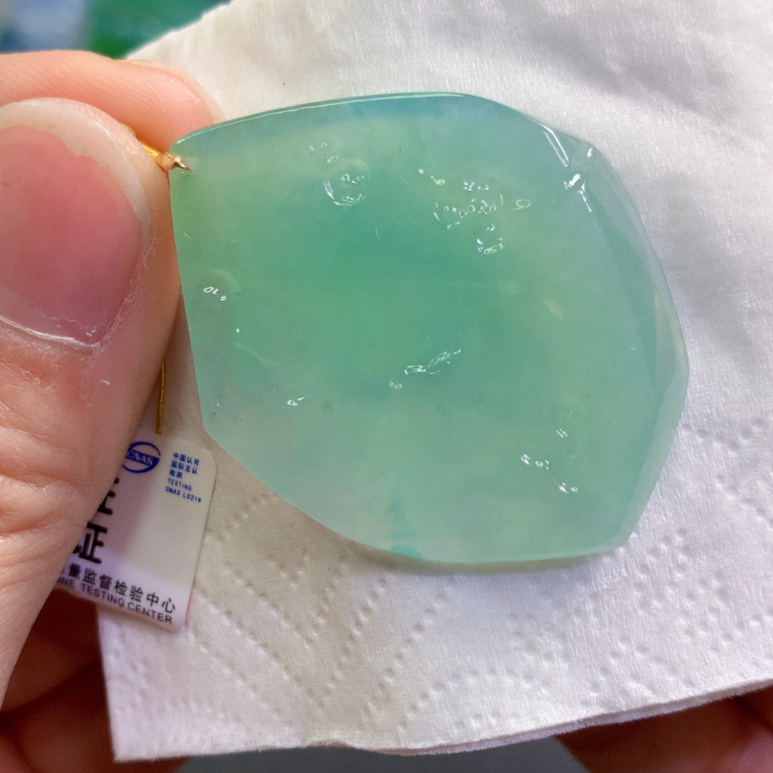 【闪购商品】翡翠吊坠(不含链)未镶嵌