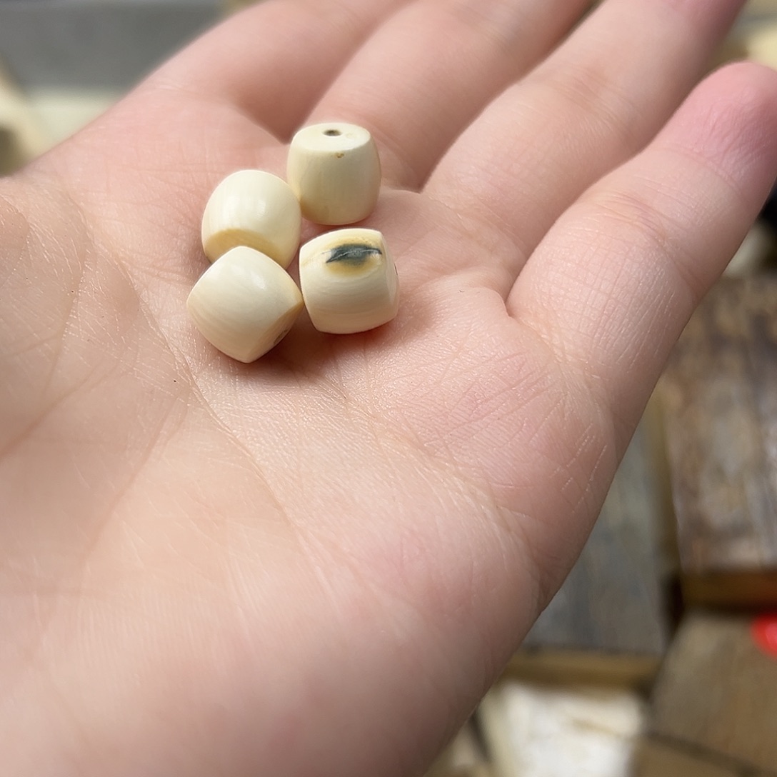 德***仔猛犸象牙手串/手链/手镯猛犸原材料边角料大块料