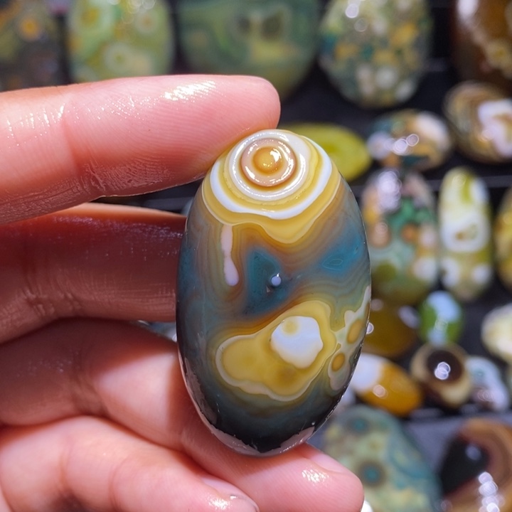 玛瑙/玉髓珠宝奇石未镶嵌