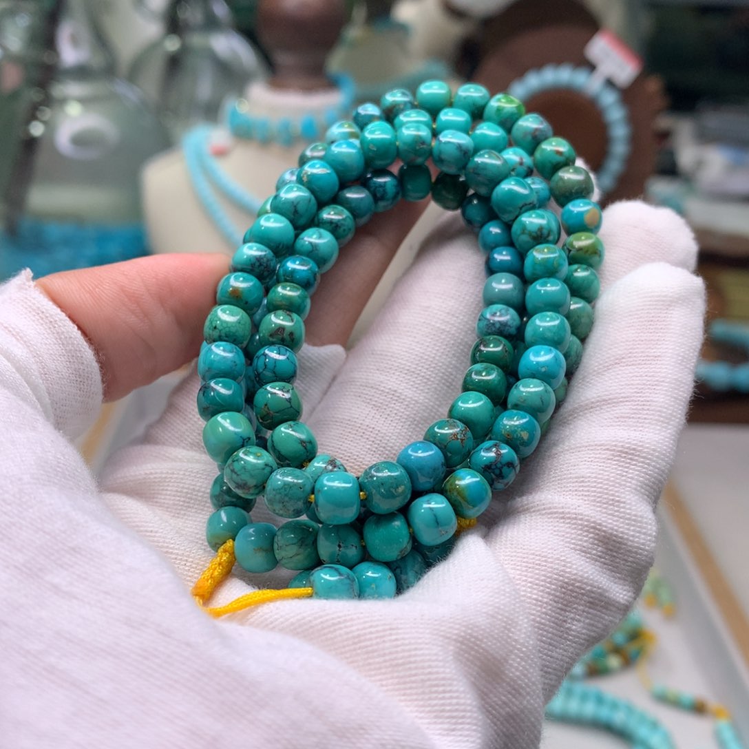 绿松石配饰未镶嵌