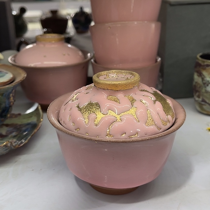 福利待遇多多哦哦哦