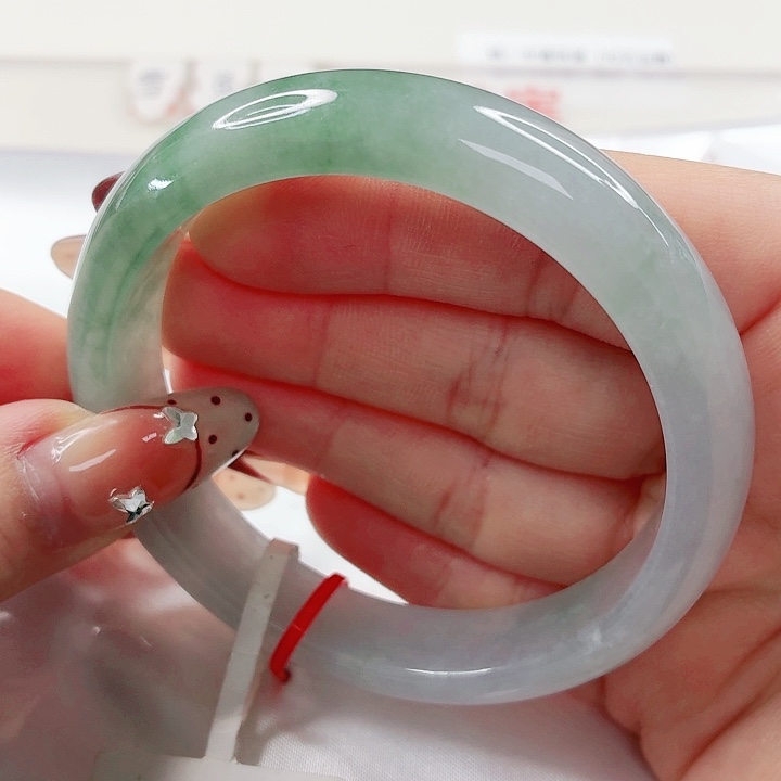 翡翠未镶嵌手镯58.7x532