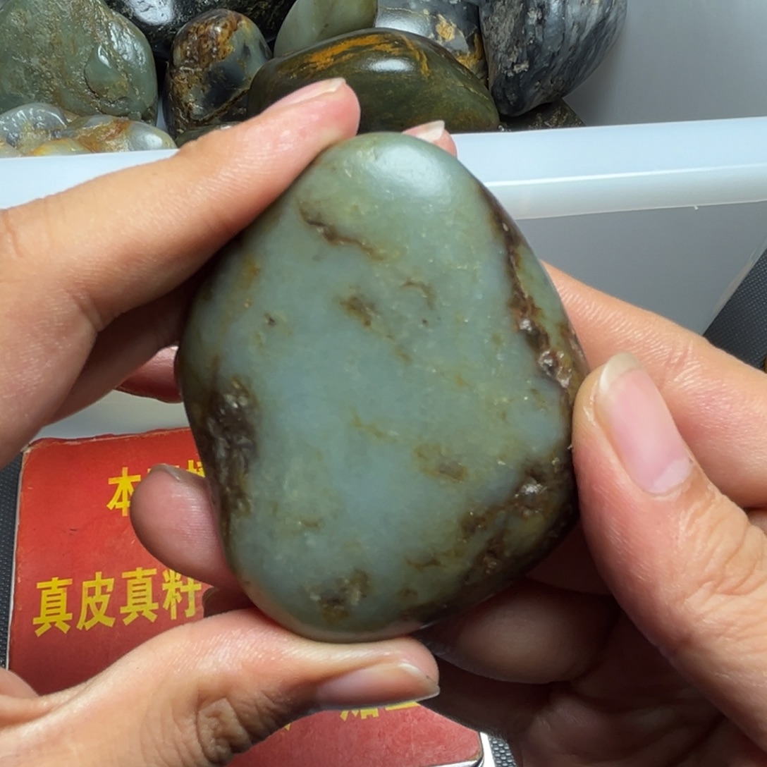 和田玉（子料）未镶嵌珠宝奇石101.8