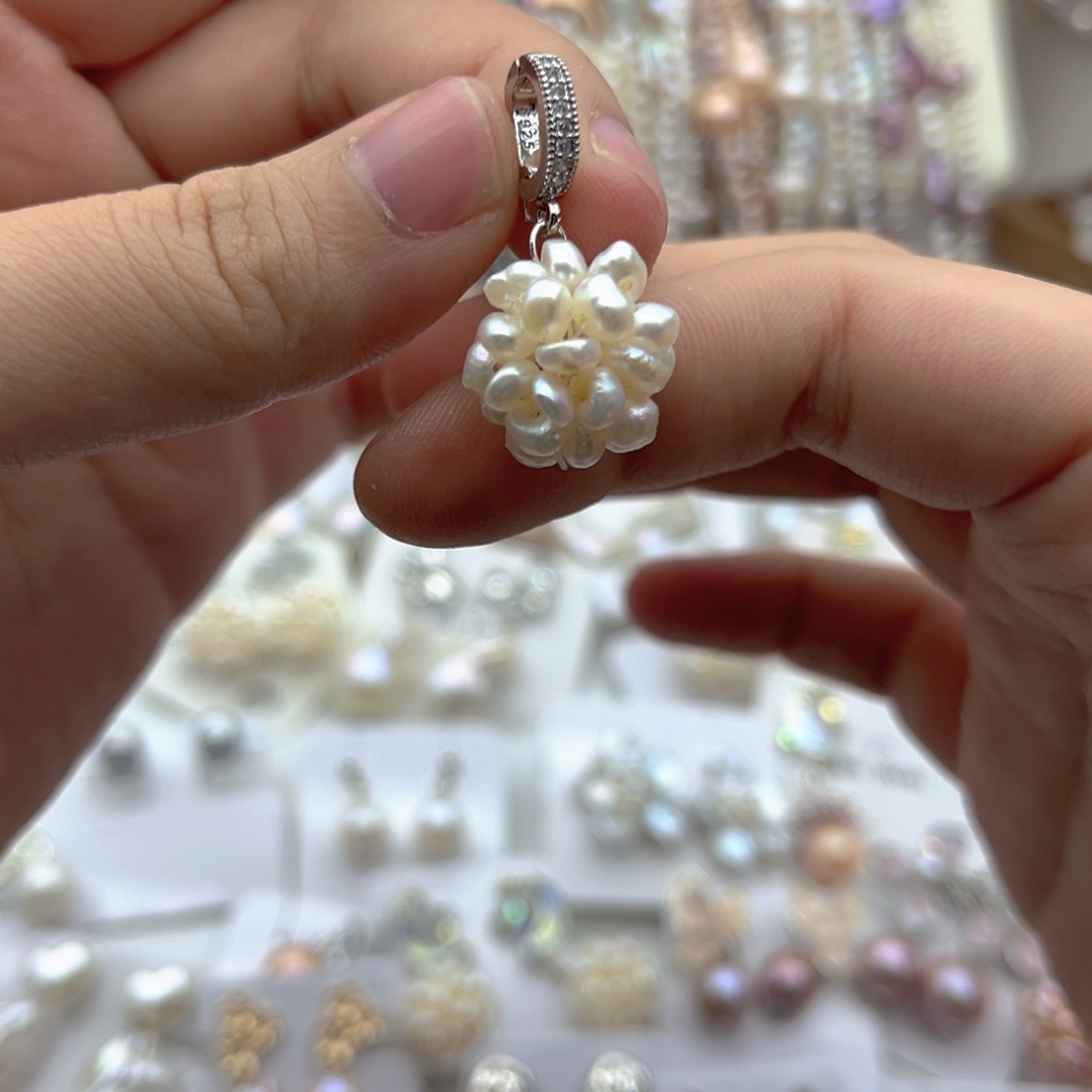 颈饰淡水珍珠未镶嵌