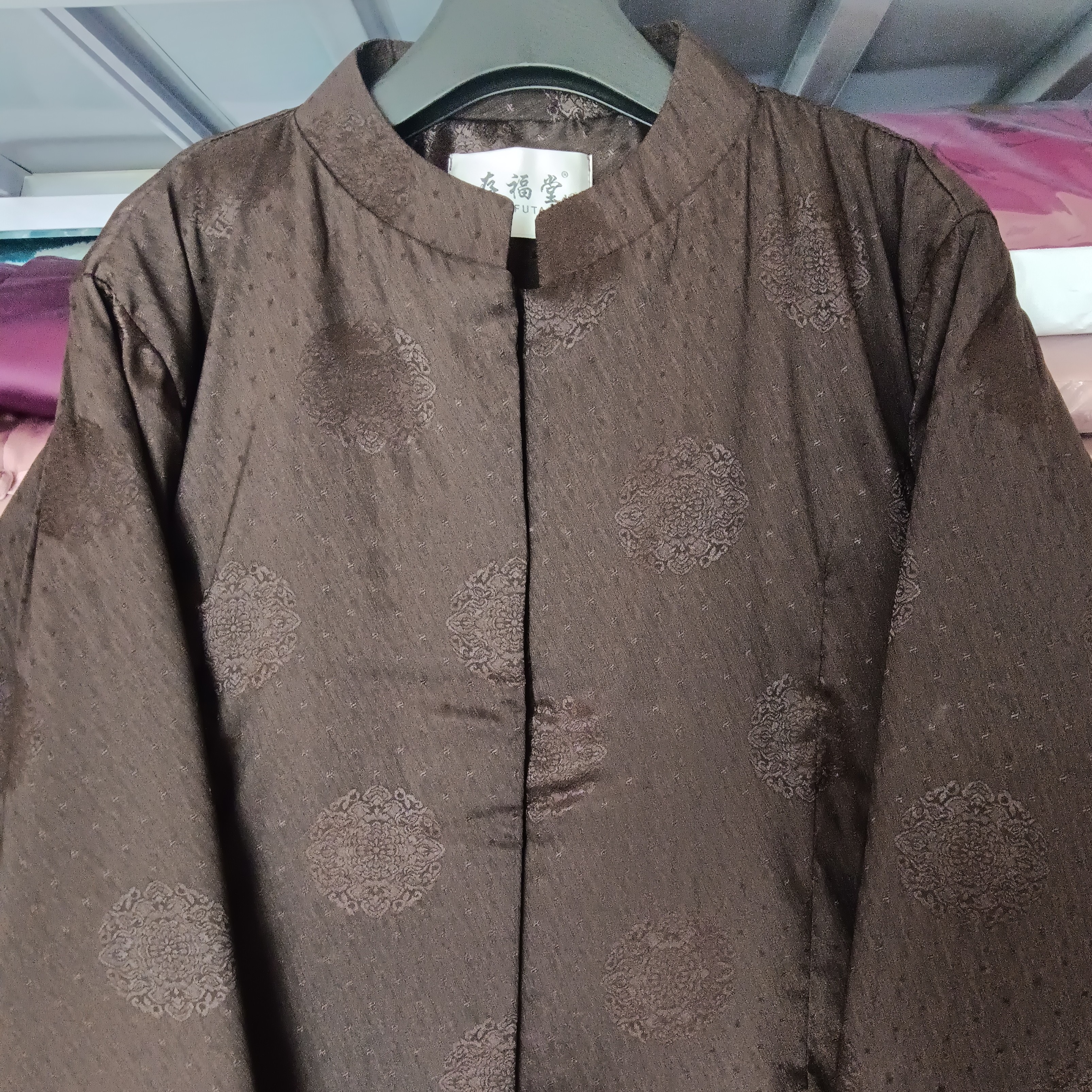 高档现代男式寿服，蚕丝棉料