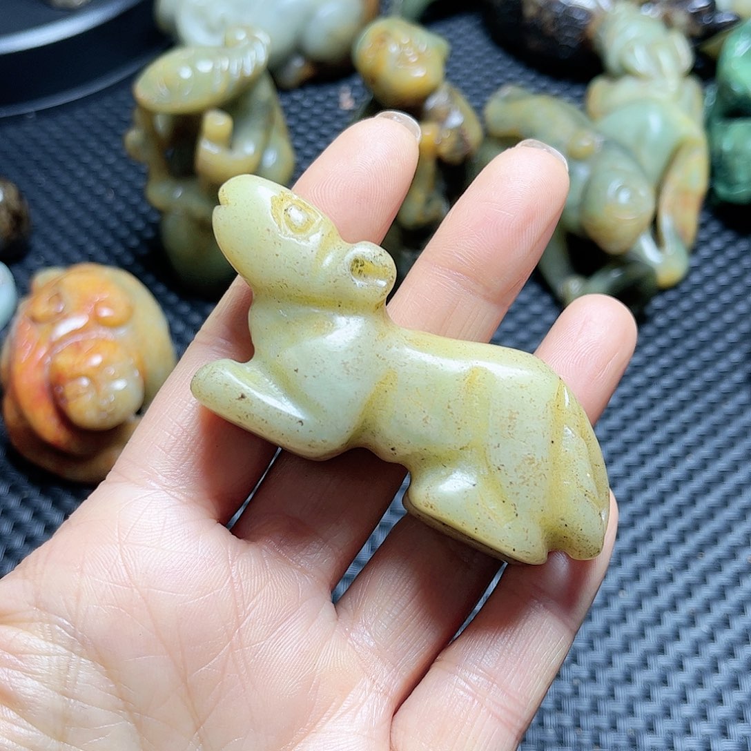 白玉菩提吊坠摆件