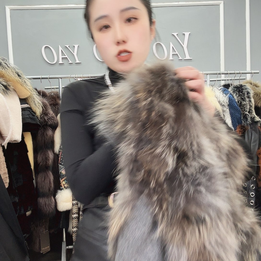 姚小妖家高端皮草