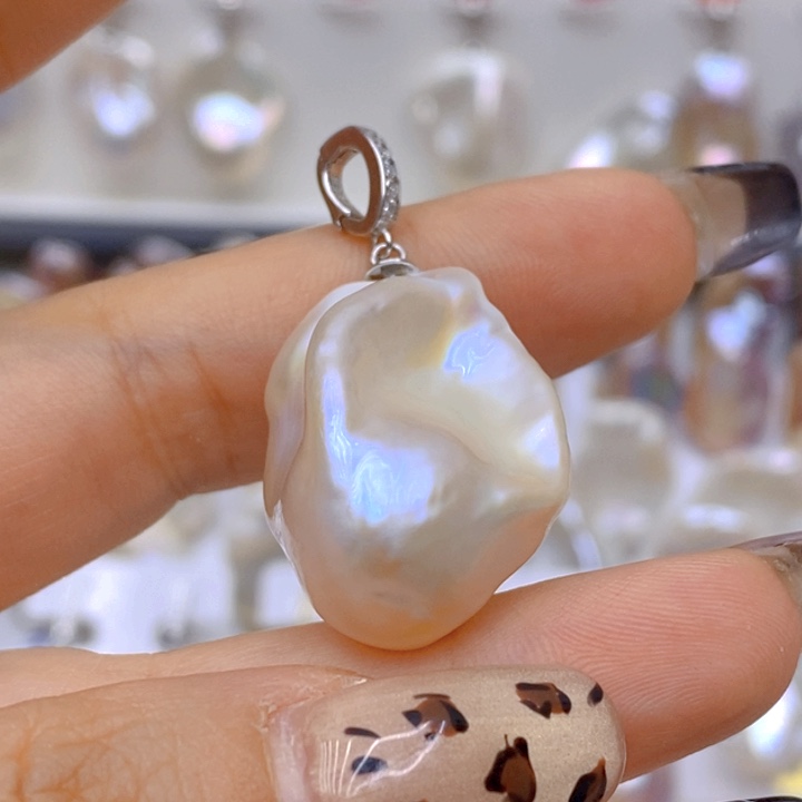 魔***豆未镶嵌吊坠(赠链)淡水珍珠