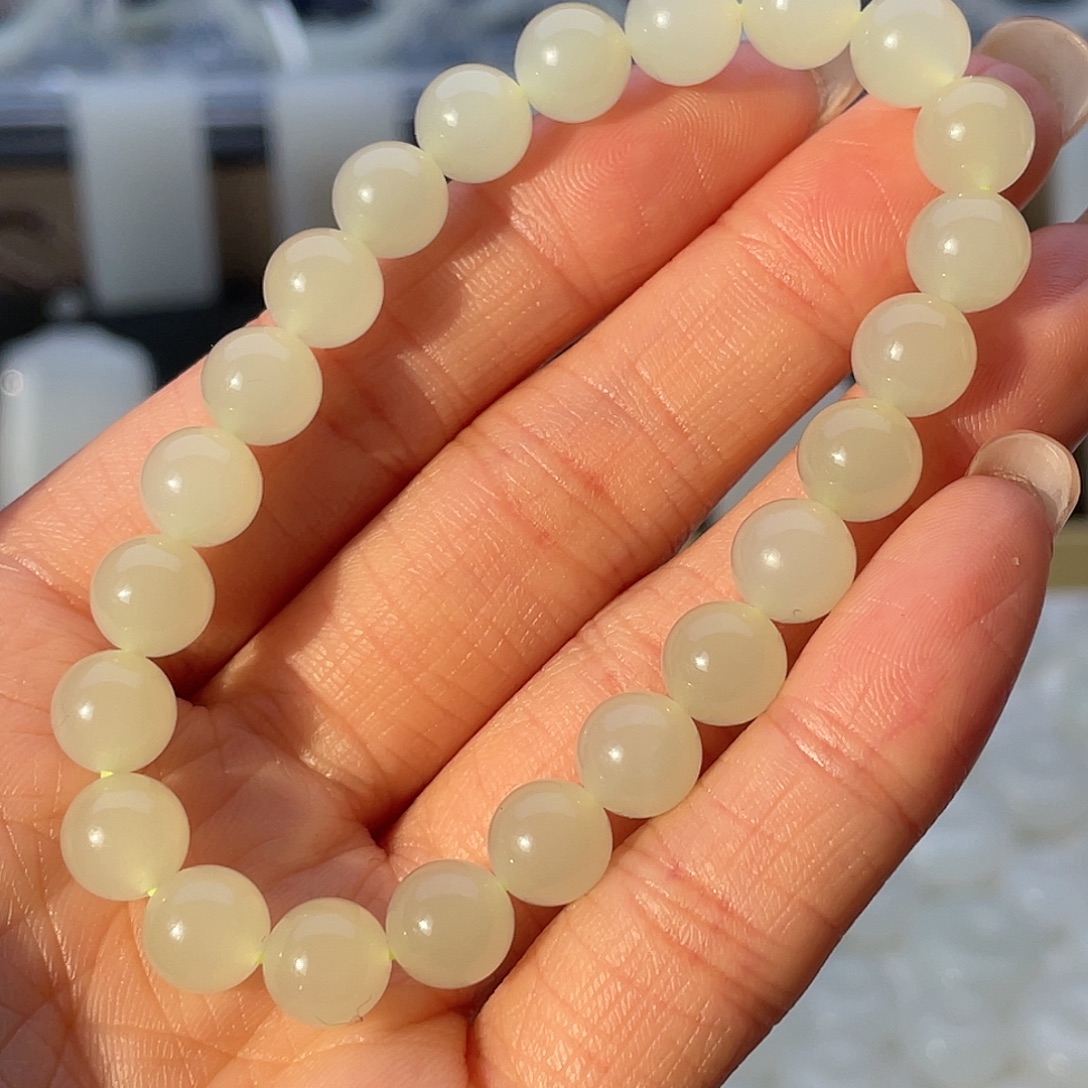 和田玉未镶嵌手串