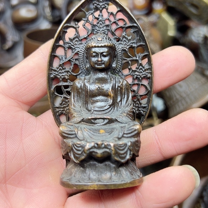 铜铜铜器直播间铜