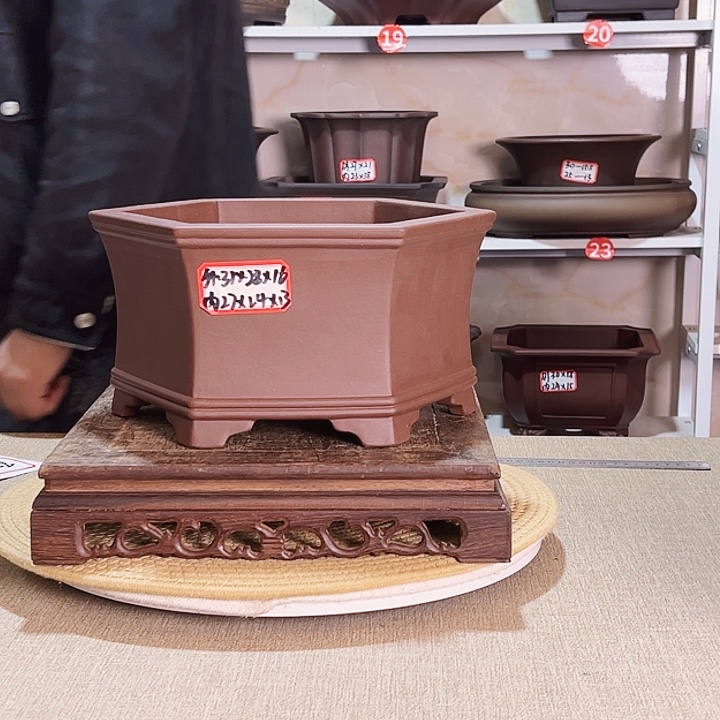 紫砂花盆紫砂花盆