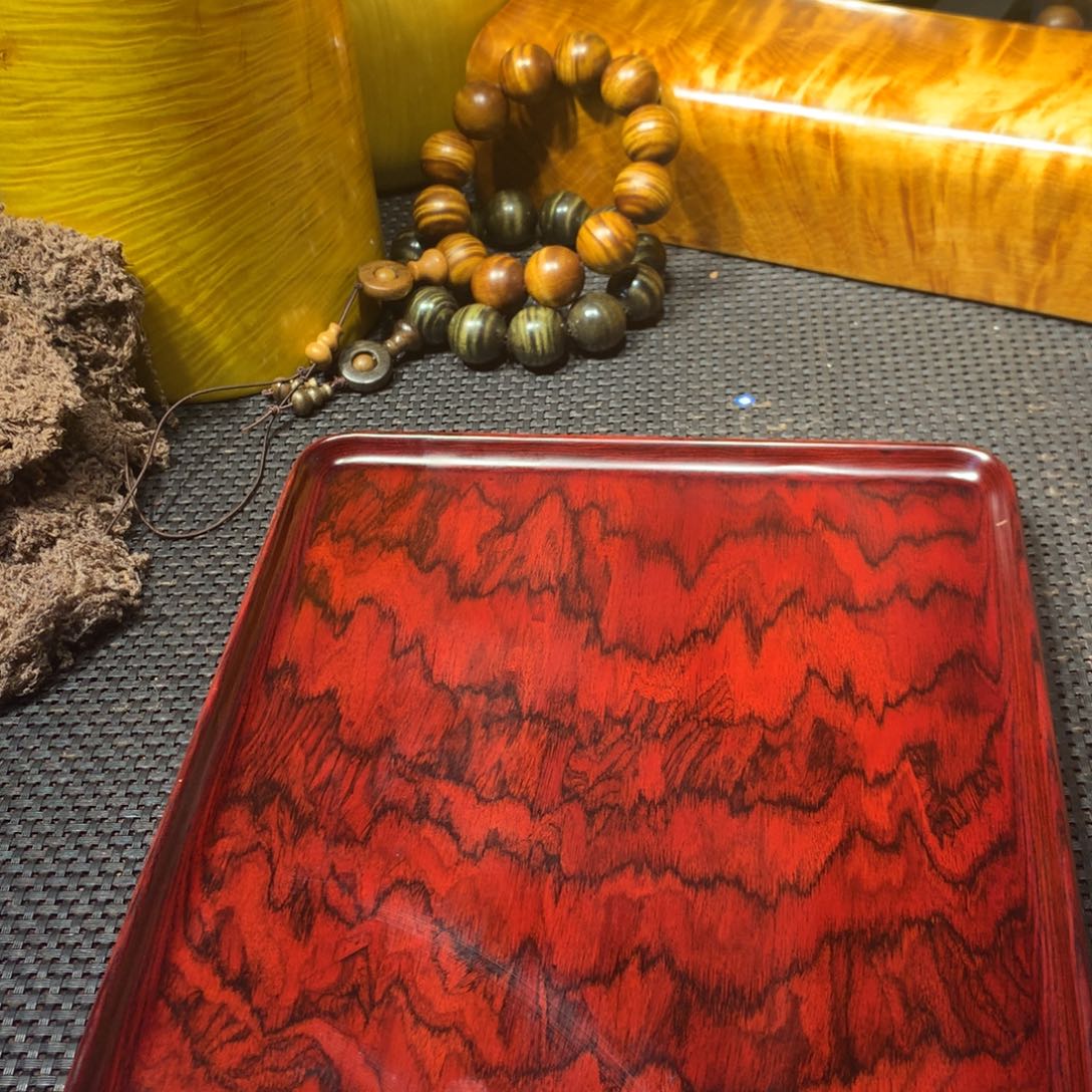 金丝楠红酸枝茶盘