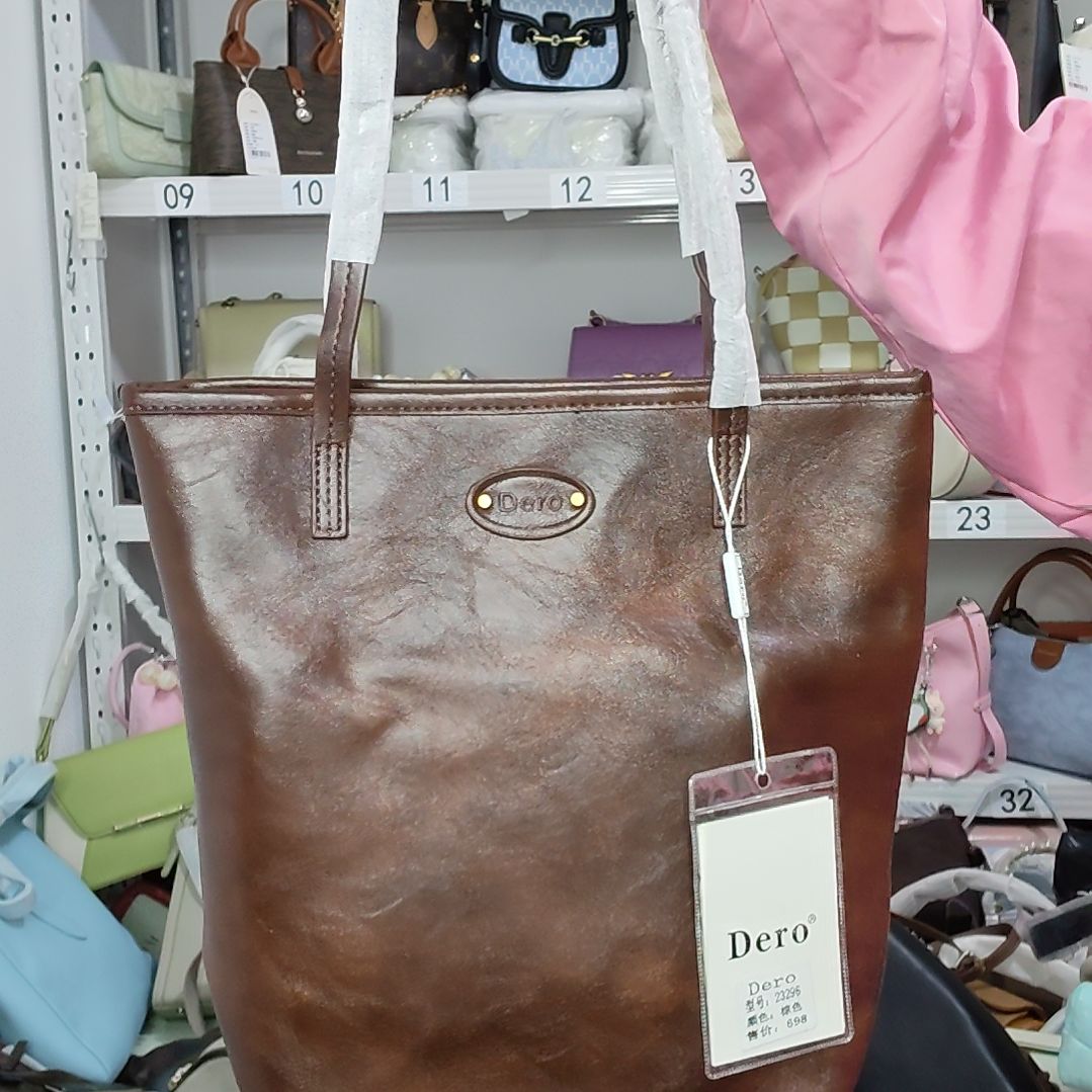 人造革PU合成革超纤皮（革）反绒皮涤纶聚酰胺纤维小牛皮