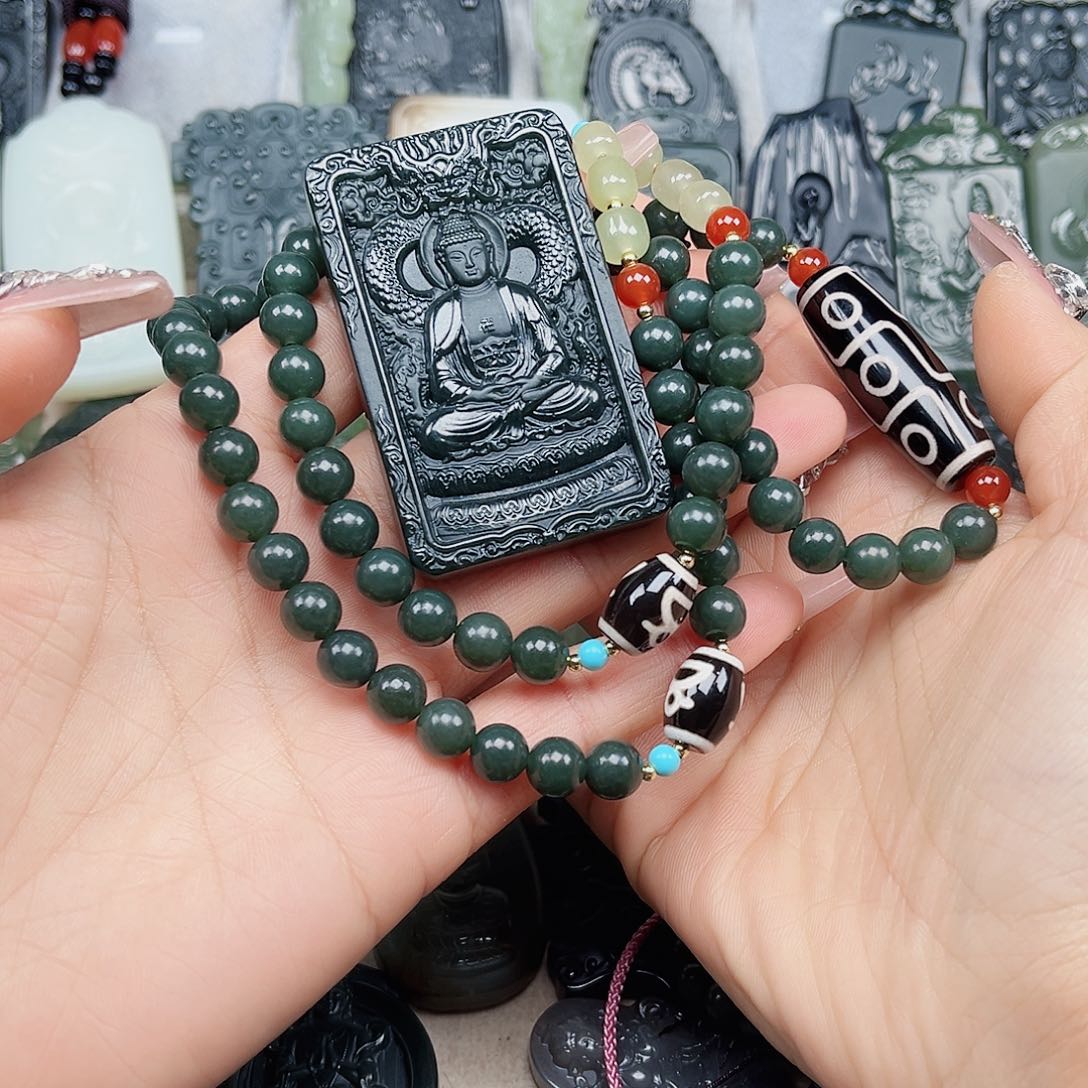 和田玉颈饰未镶嵌