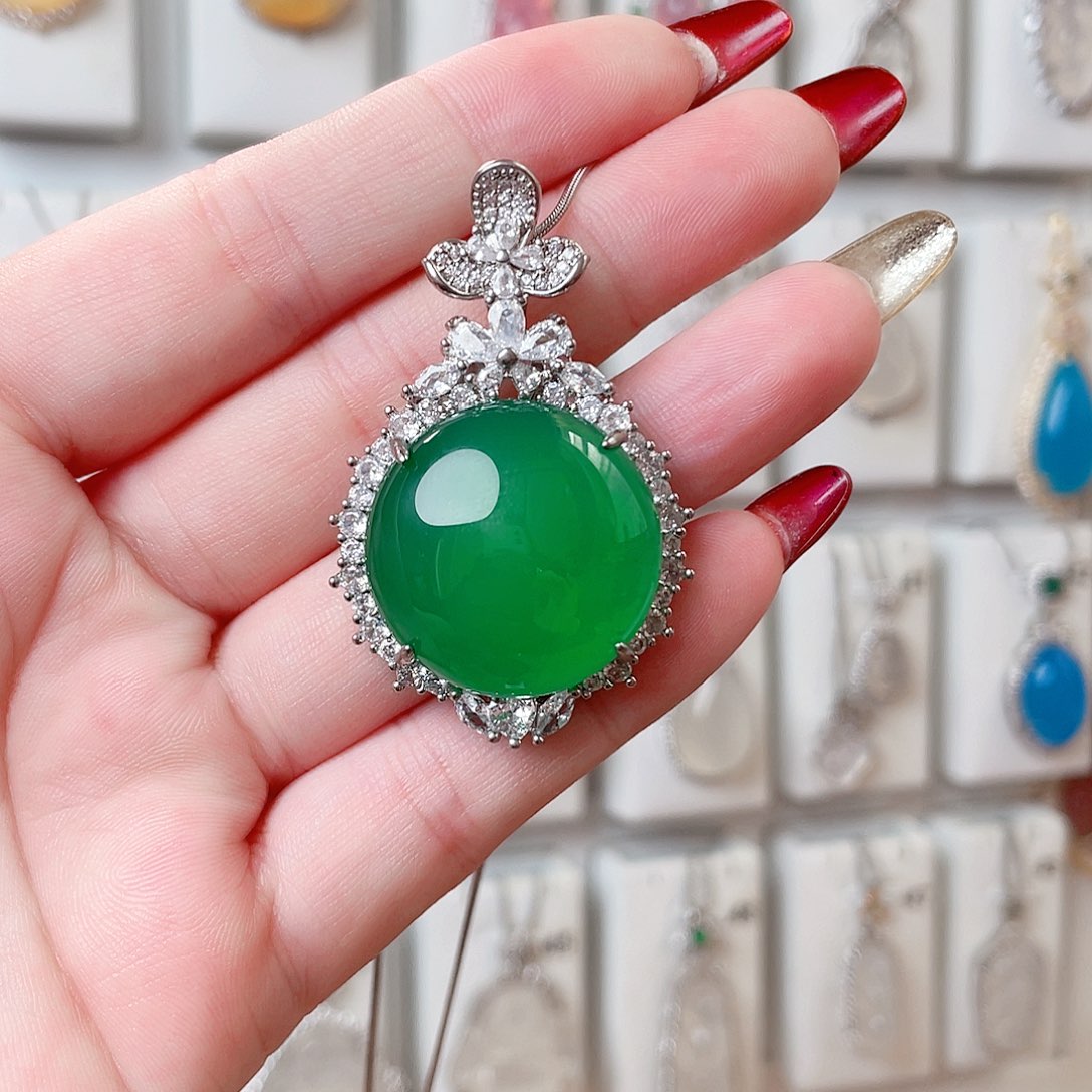 玛瑙/玉髓吊坠(赠链)未镶嵌