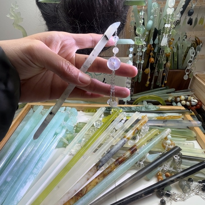 蛇纹石玉发饰未镶嵌长度17