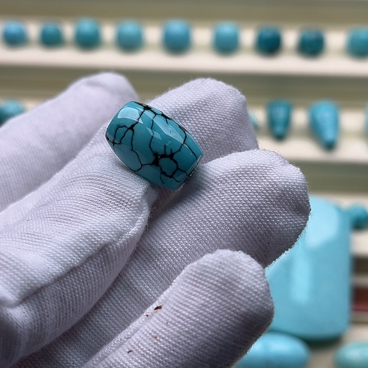 虾***米绿松石未镶嵌配饰