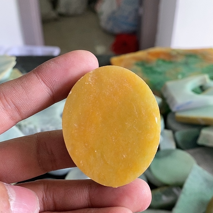 翡翠未镶嵌戒指我
