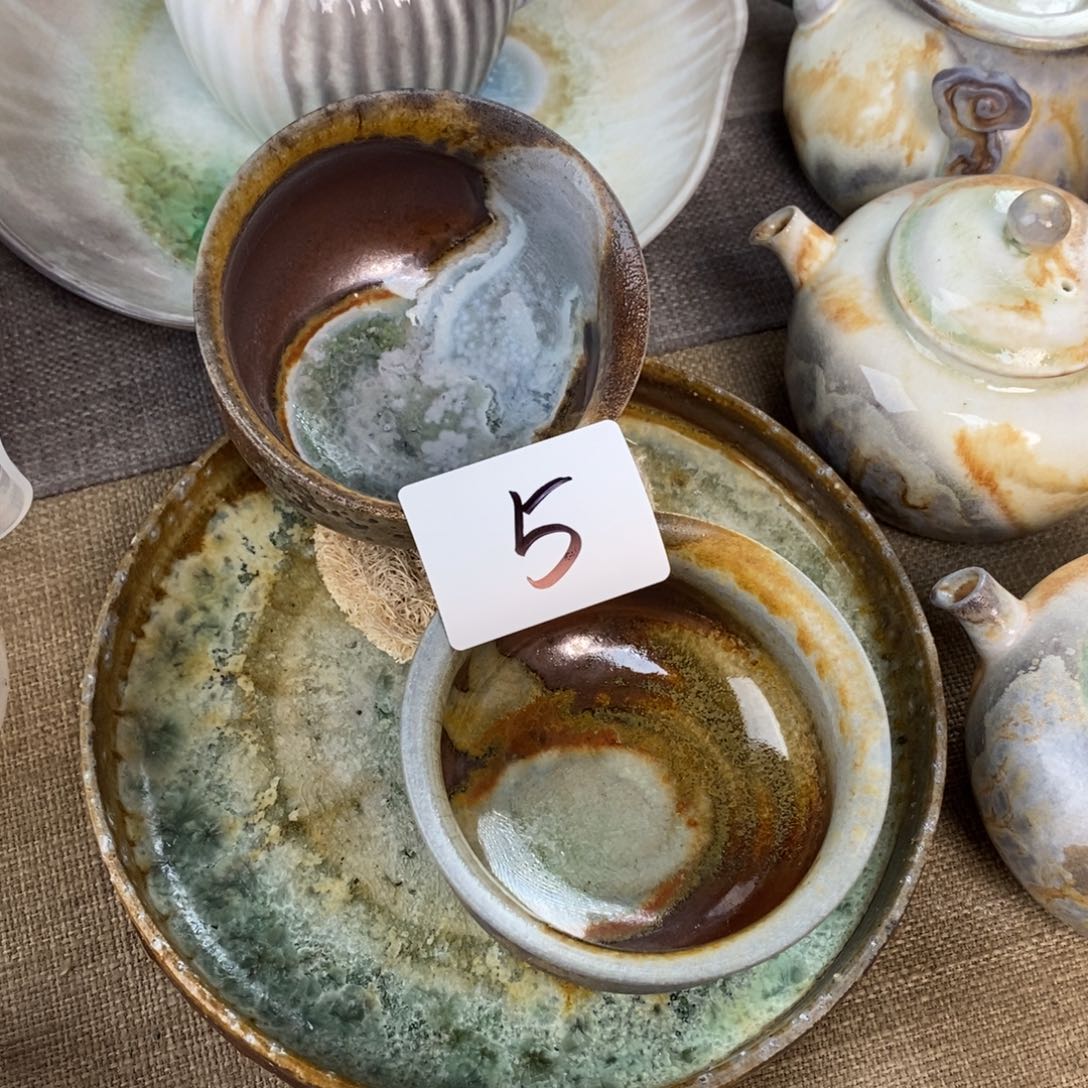 5美杯两只～两件七折