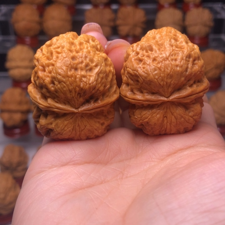 文玩核桃吊坠10虎头门埻