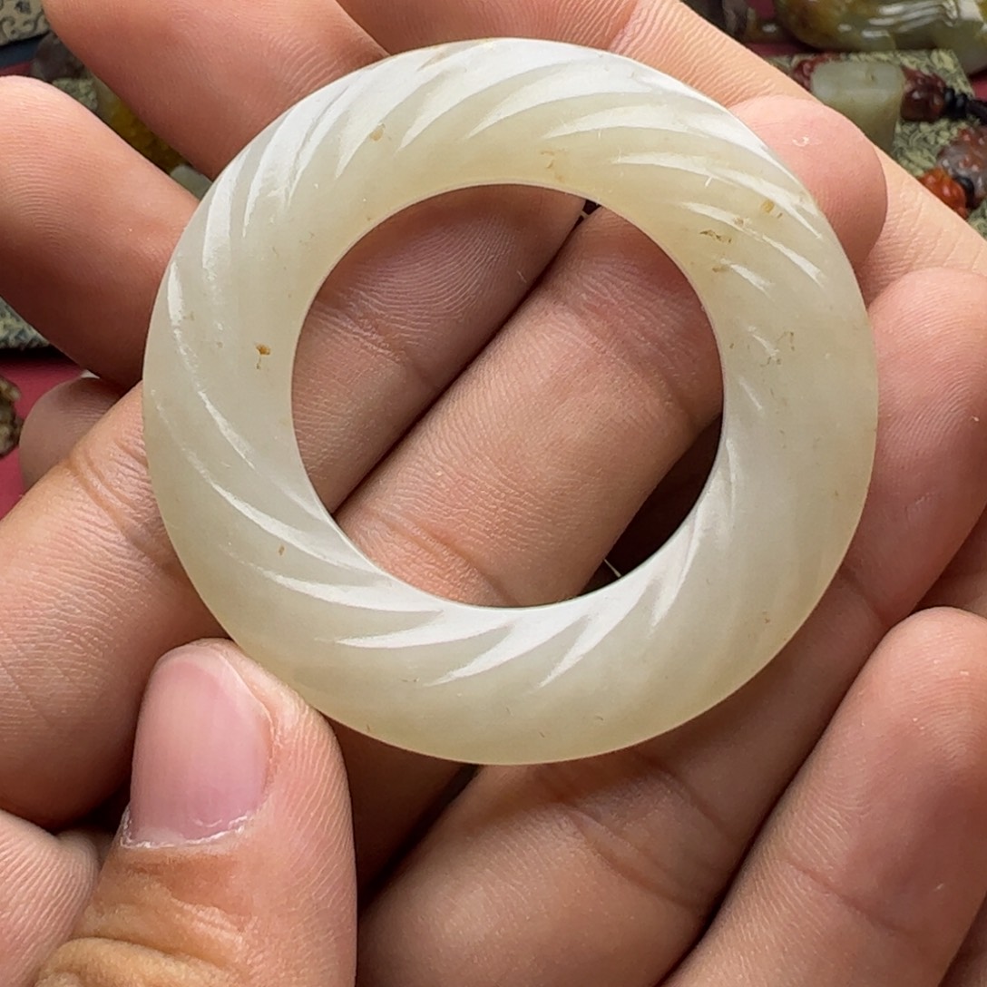 未镶嵌和田玉挂件