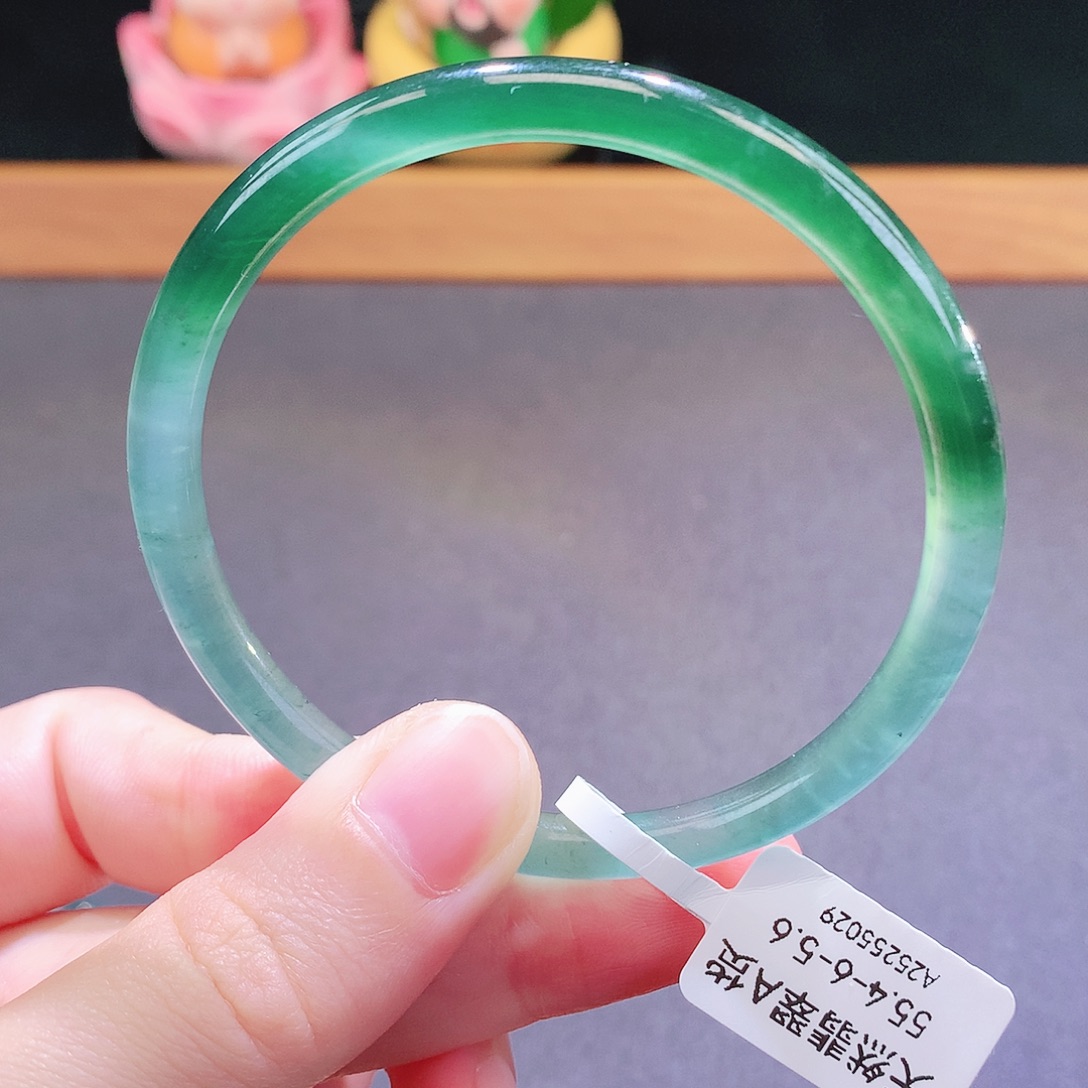 翡翠未镶嵌手镯天然翡翠