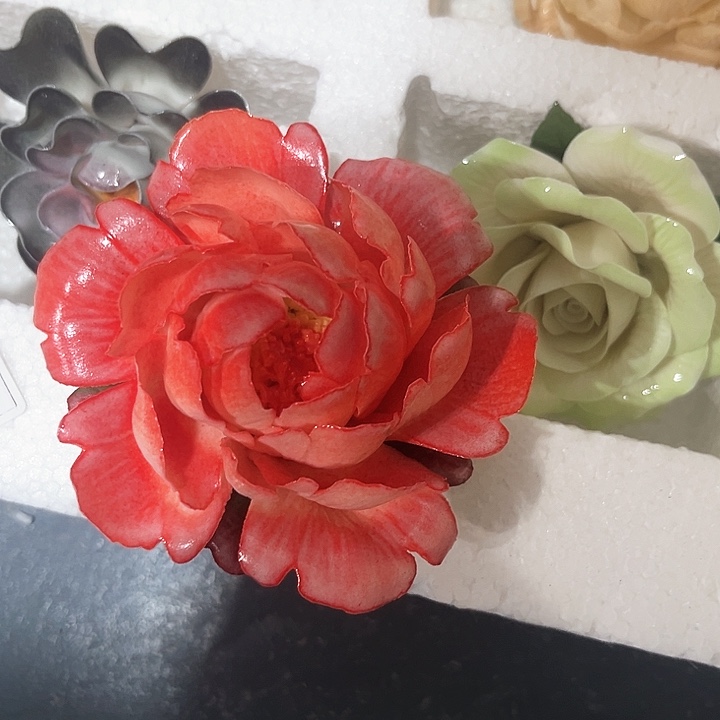 陶瓷花花摆件，花束