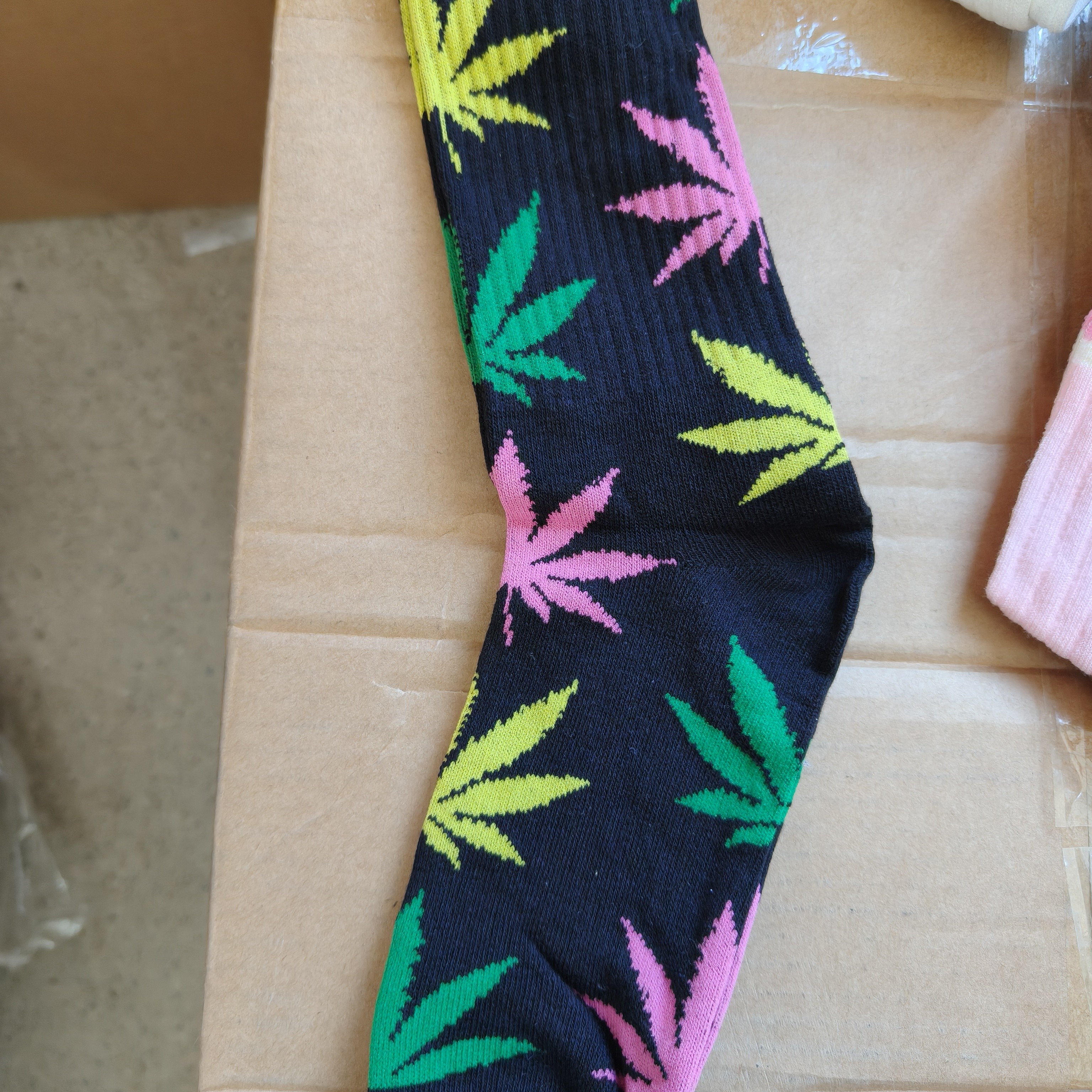 杂款大人小孩袜子3斤（能接受就拍）