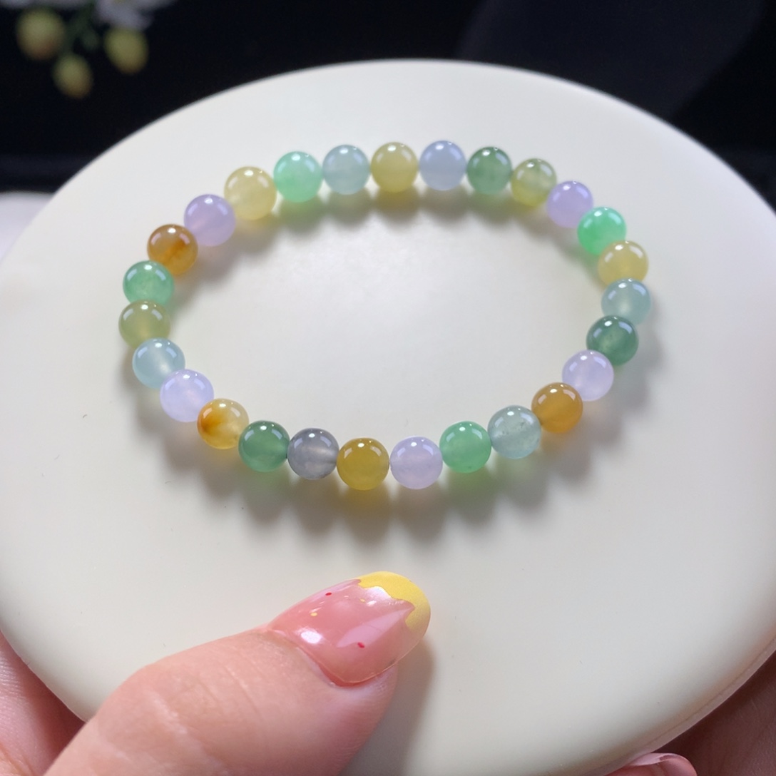 翡翠未镶嵌手串霓虹灯