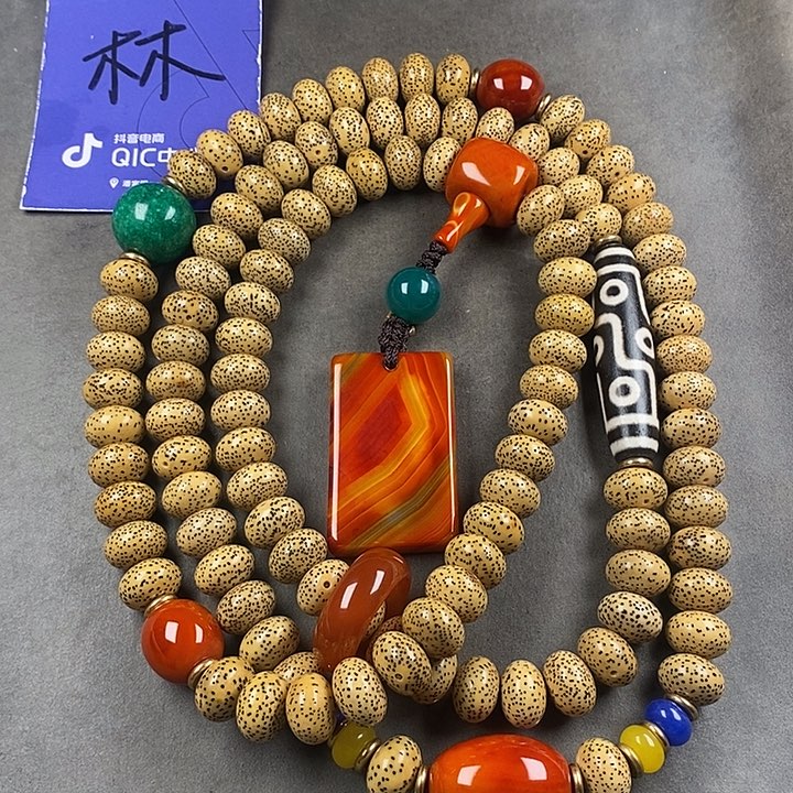 星月菩提吊坠菩提