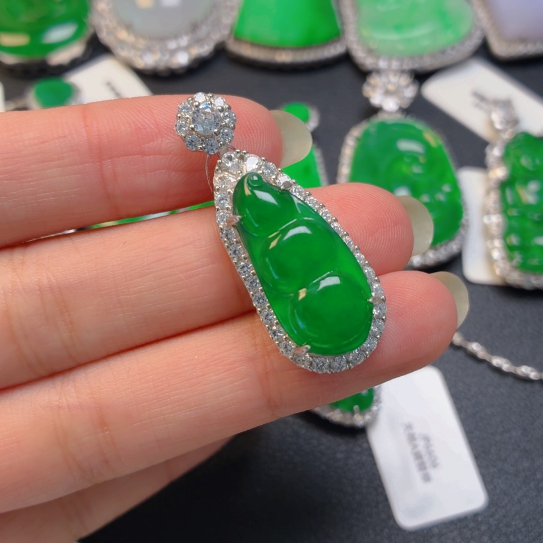 翡翠银S925镶嵌颈饰