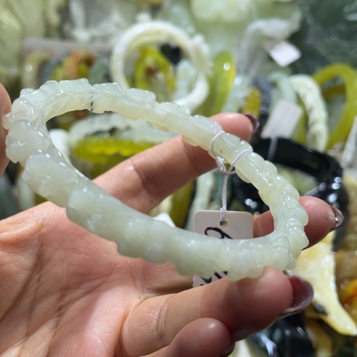 岫玉未镶嵌手镯62.63