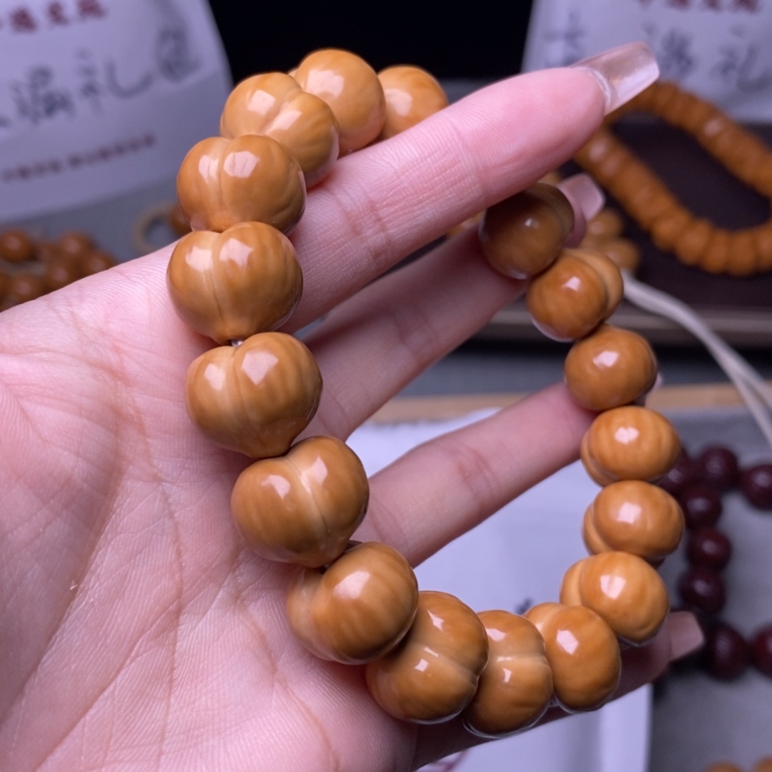 手串猴头核桃屁桃