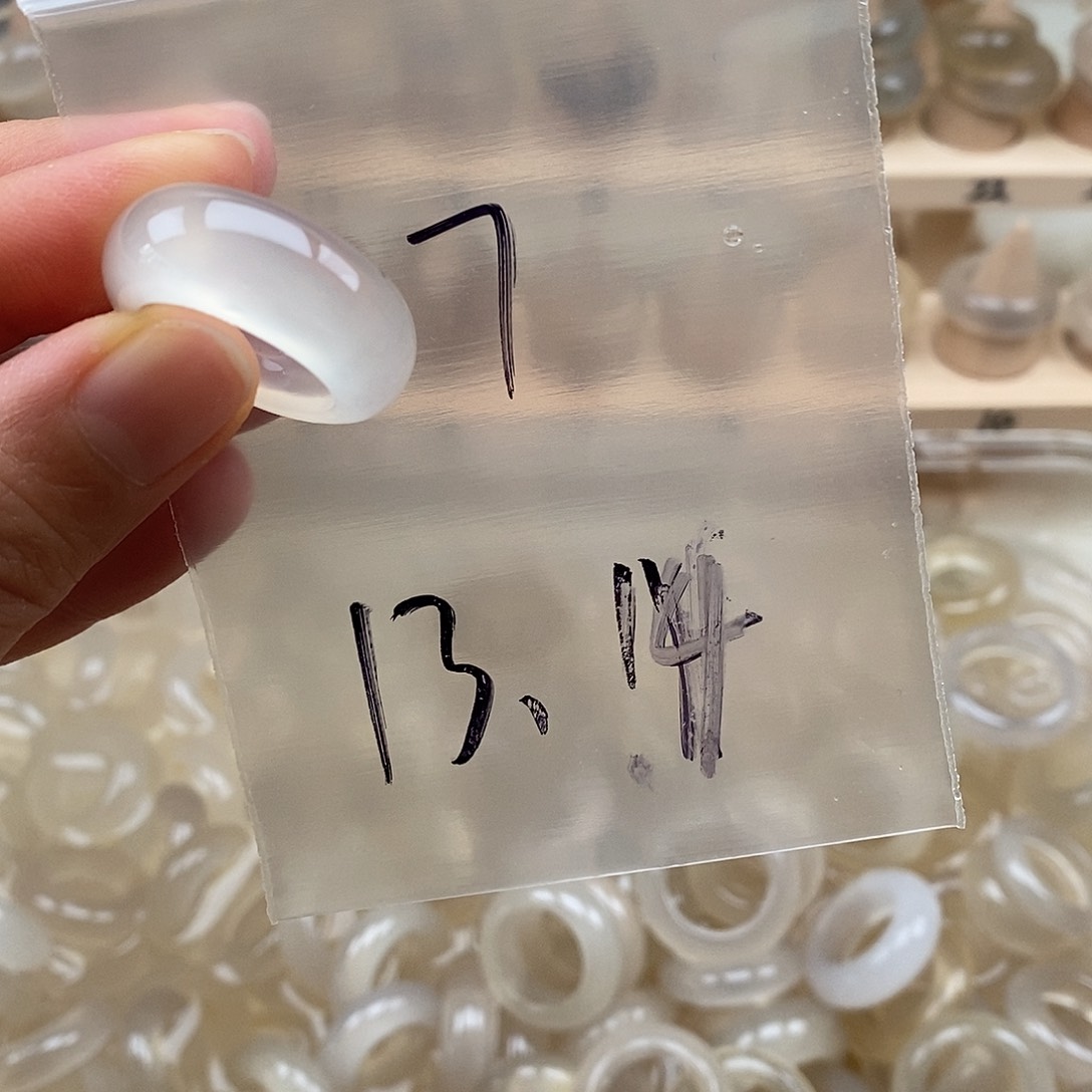 未镶嵌戒指玛瑙/玉髓