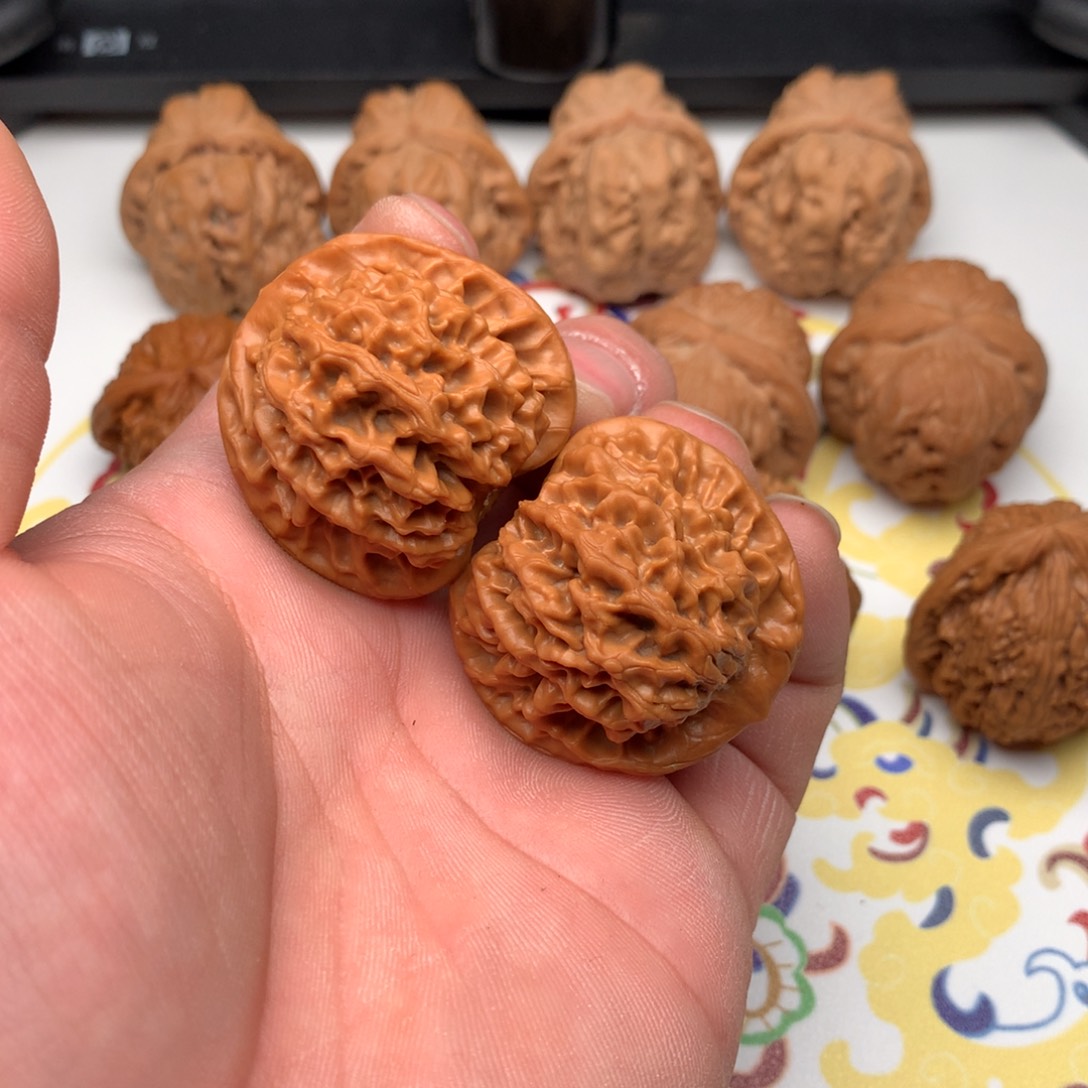 文玩核桃把件心****里秦闷39