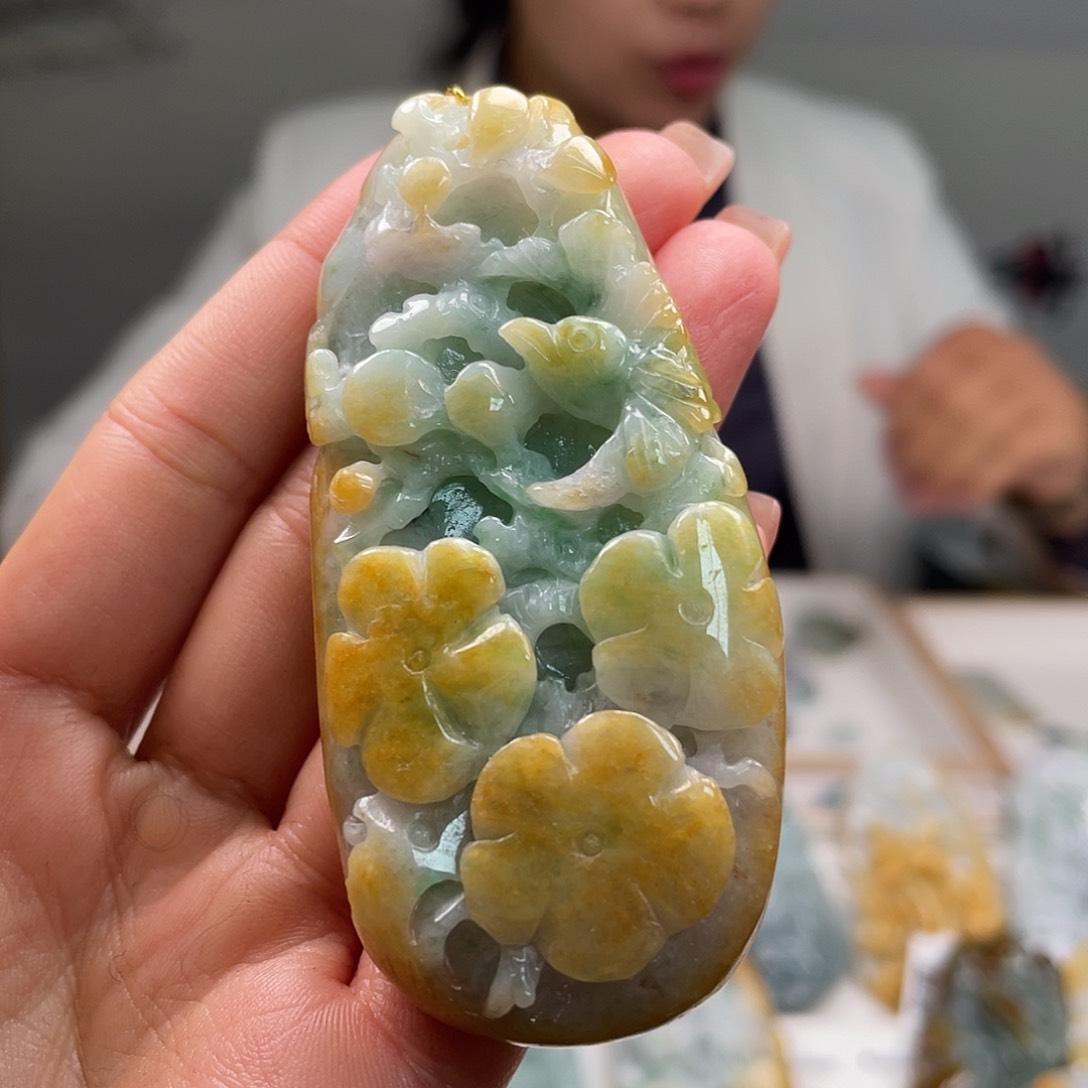 翡翠吊坠(不含链)未镶嵌