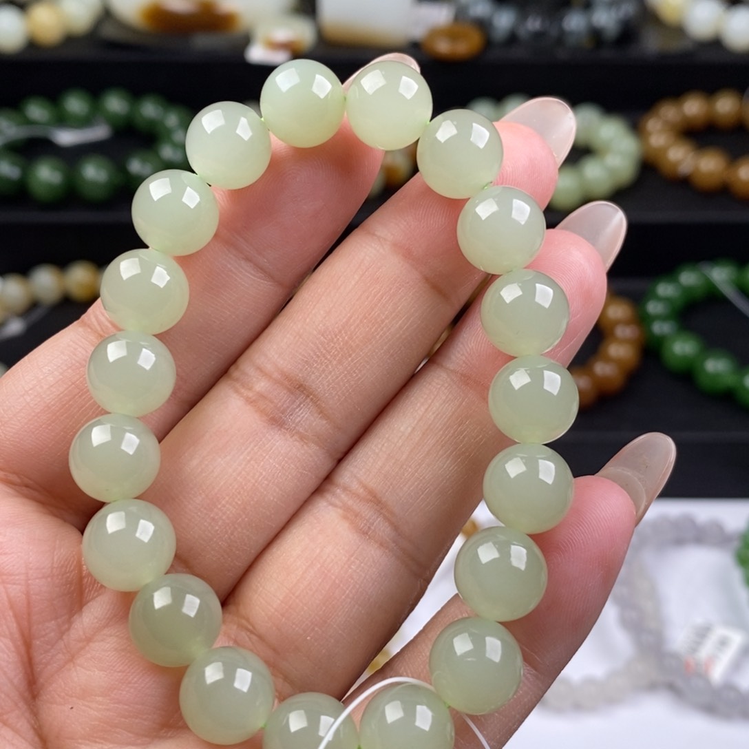 和田玉手串未镶嵌