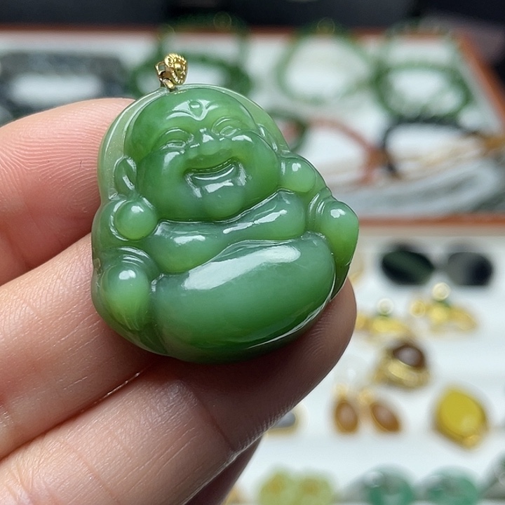 和田玉（碧玉）18K金镶嵌颈饰