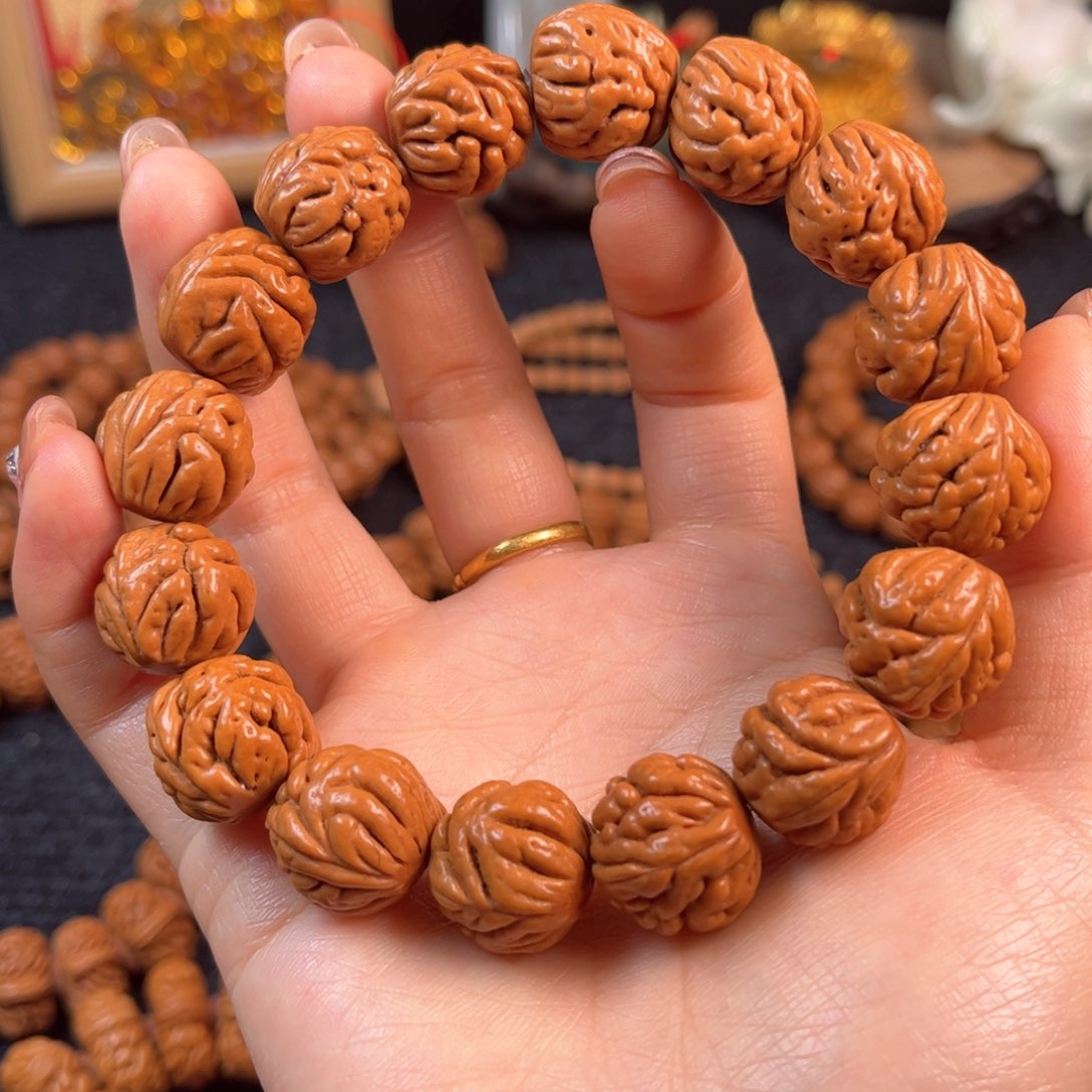 桃核手串A2链接手串