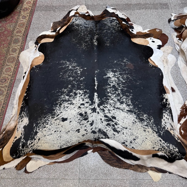 【本尼家】x392 230×200 专拍牛皮地毯