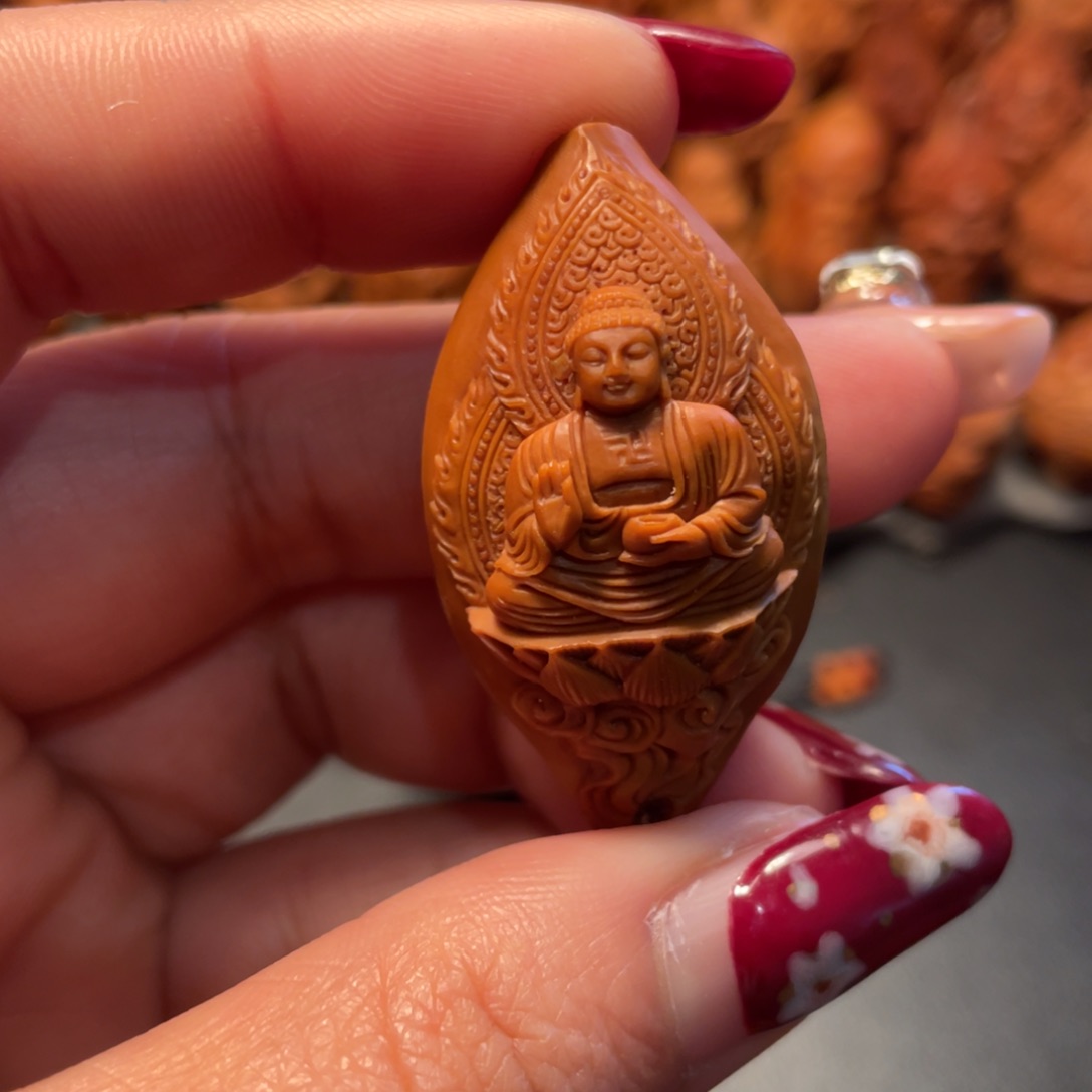 【闪购商品】手串/手链橄榄核无相如来
