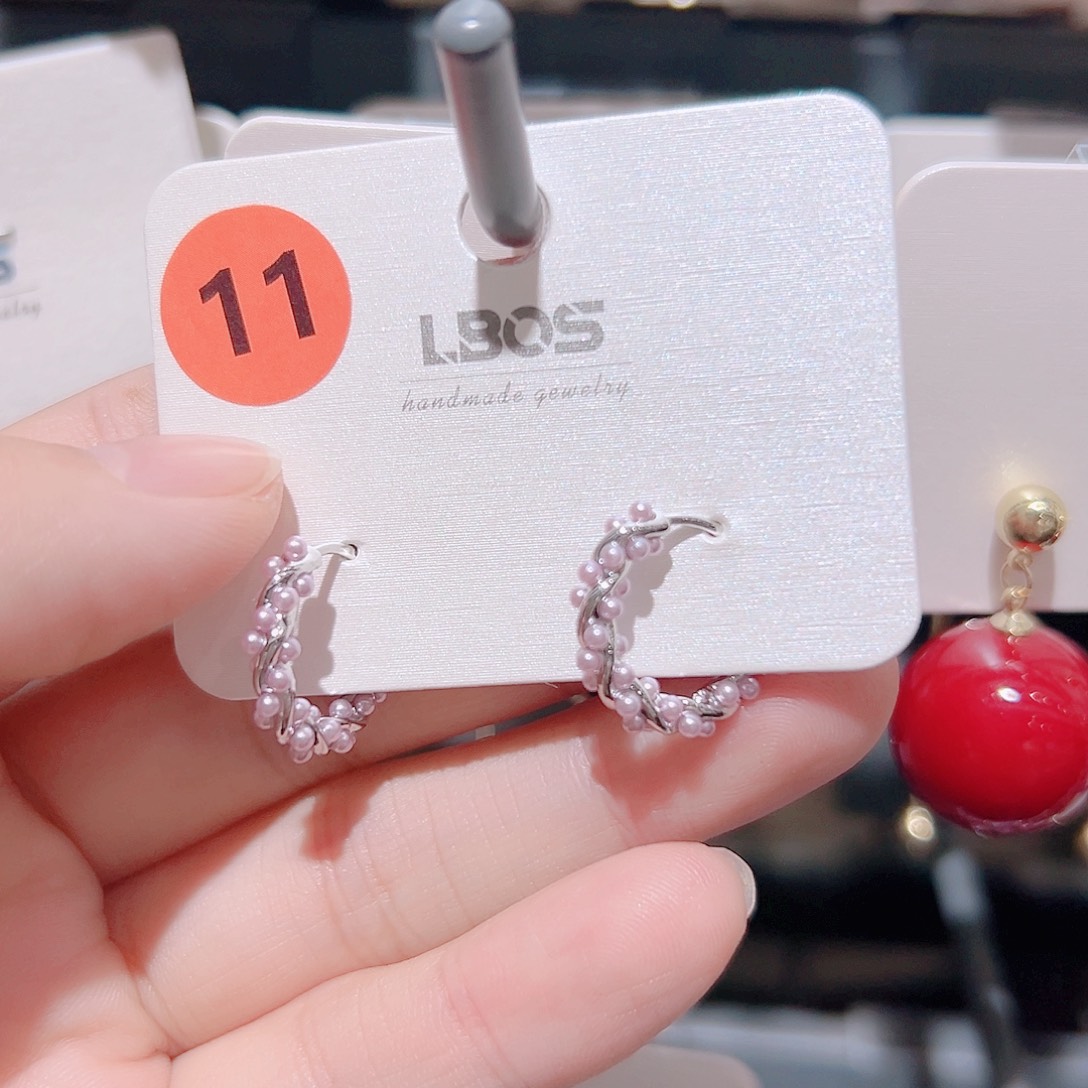 弥***鹿锆石纯铜合金耳环的