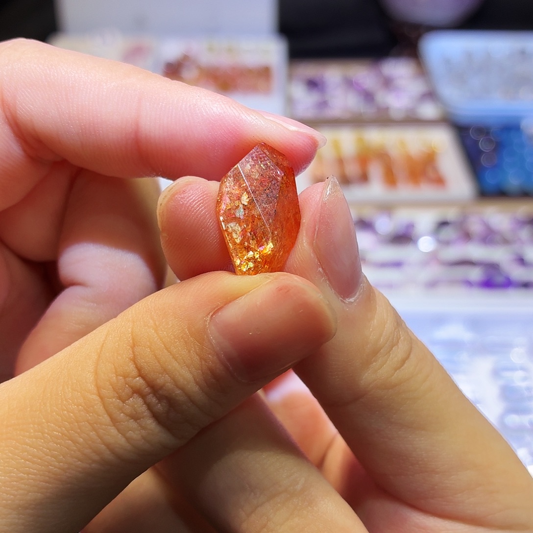 未镶嵌水晶吊坠(不含链)金太阳 随形 打孔定制不退换