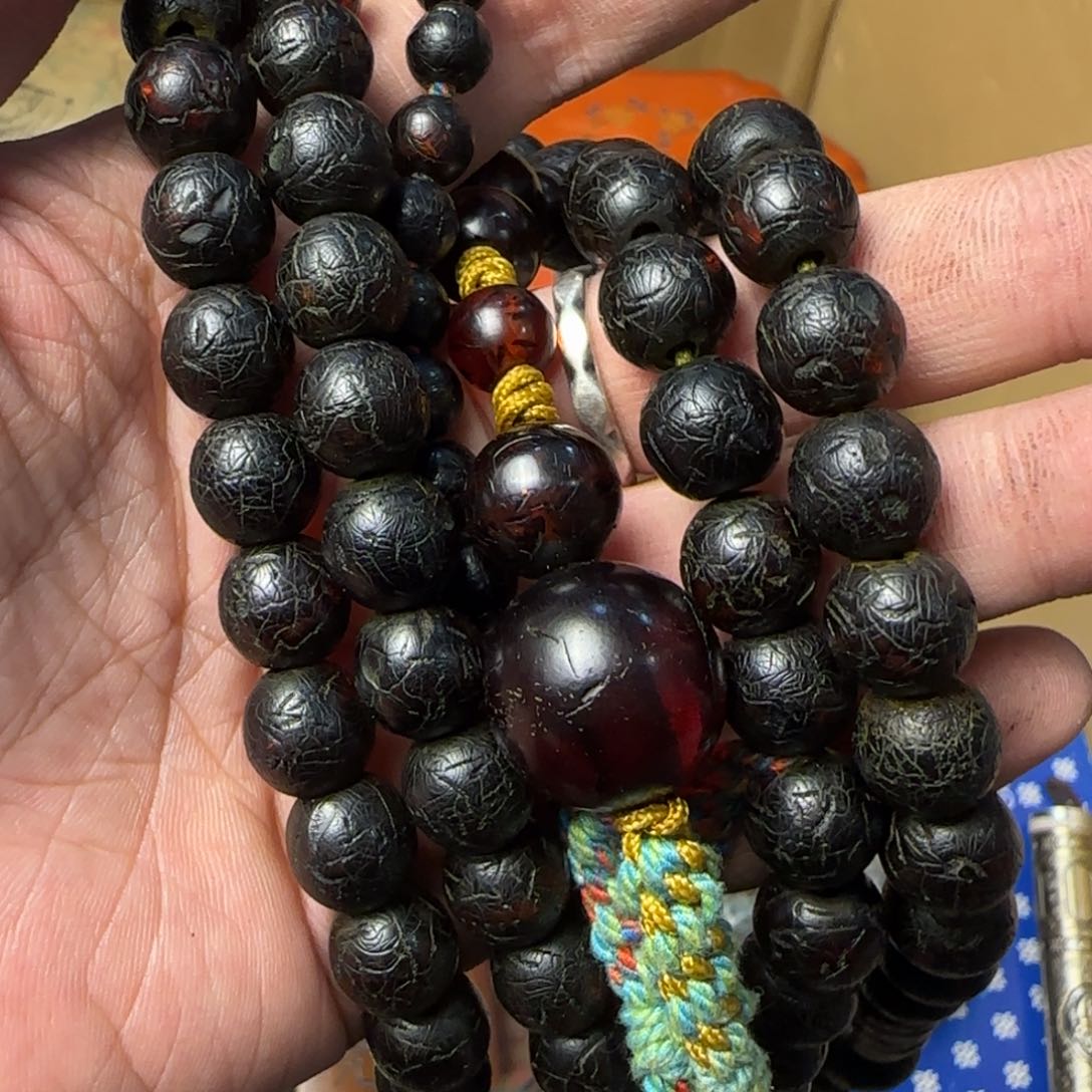 陈****首如图所示所拍即所得